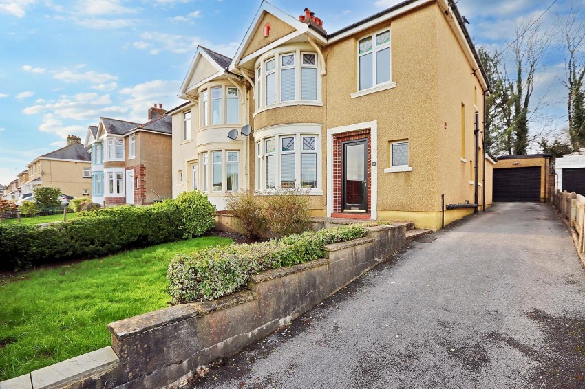 Images for Hollybush Villas, Church Village